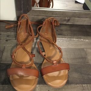 Tie up sandals